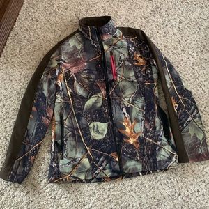 Women’s camo jacket